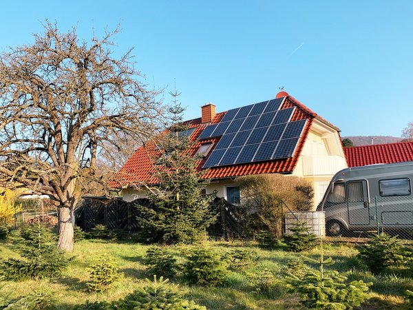 Faites face à la hausse des prix de l'électricité : économisez avec les panneaux solaires