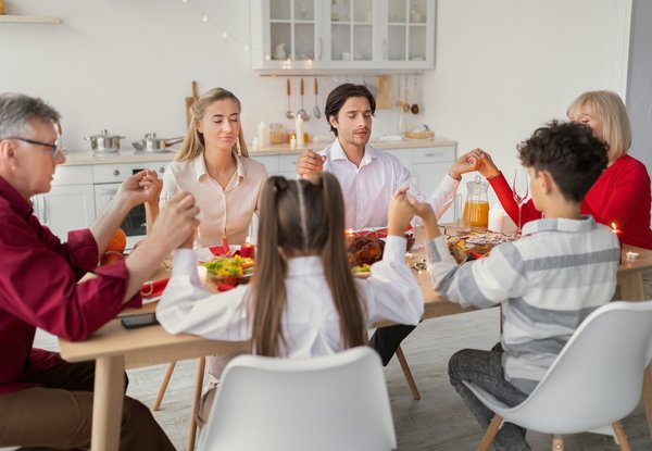 Tables à manger pour familles nombreuses : comment faire le bon choix ?